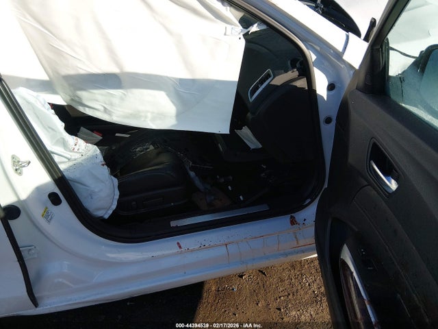 44394539 :رقم المزاد ، 19UUB2F58HA000510 vin ، 2017 Acura Tlx Technology Package مزاد بيع