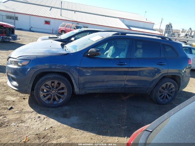 44394550 :رقم المزاد ، 1C4PJMMX9MD197985 vin ، 2021 Jeep Cherokee 80th Anniversary 4x4 مزاد بيع