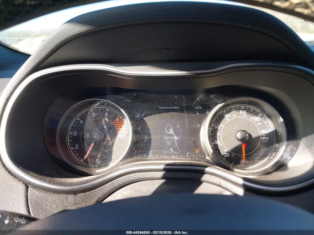 44394550 :رقم المزاد ، 1C4PJMMX9MD197985 vin ، 2021 Jeep Cherokee 80th Anniversary 4x4 مزاد بيع