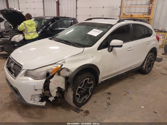 44394551 :رقم المزاد ، JF2GPABC0HH251431 vin ، 2017 Subaru Crosstrek 2.0i Premium مزاد بيع