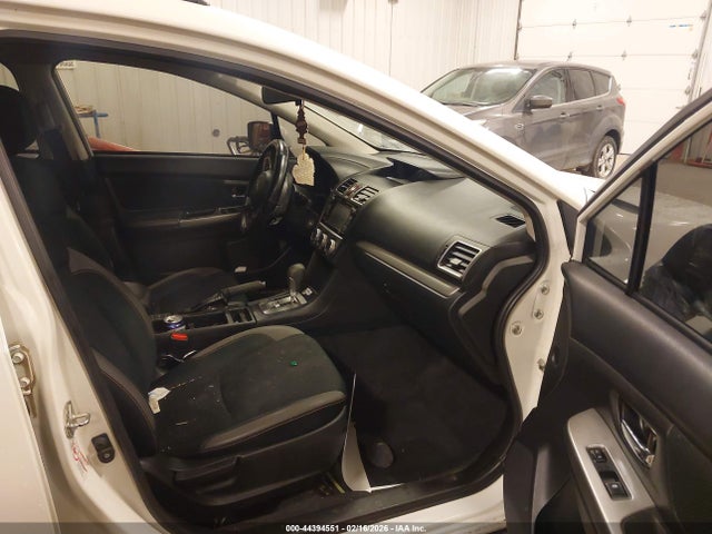 44394551 :رقم المزاد ، JF2GPABC0HH251431 vin ، 2017 Subaru Crosstrek 2.0i Premium مزاد بيع