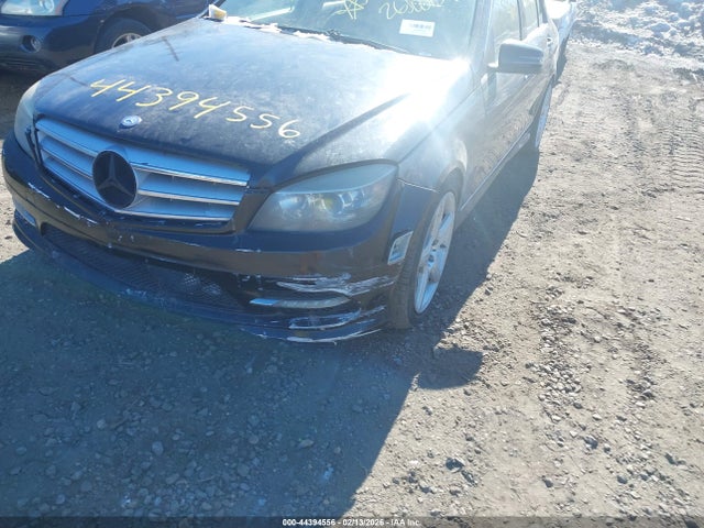 44394556 :رقم المزاد ، WDDGF8BB3BR148867 vin ، 2011 Mercedes-benz C 300 Luxury 4matic/sport 4matic مزاد بيع