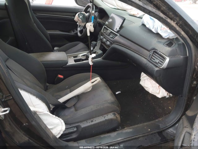 1HGCV1F45JA055569 Honda ACCORD EX