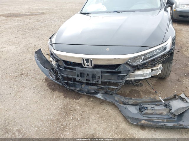 1HGCV1F45JA055569 Honda ACCORD EX