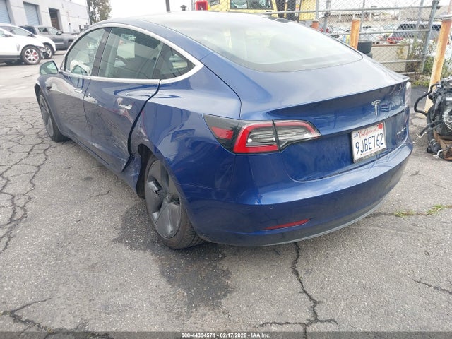 2019 TESLA MODEL 3 5YJ3E1EB6KF387544 Photo 2