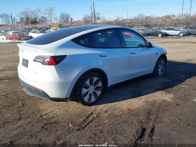 Продажа на аукционе авто 2021 Tesla Model Y Long Range Dual Motor All-wheel Drive, vin: 5YJYGDEE1MF079521, номер лота: 44394573