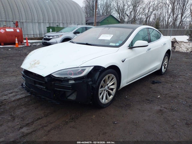 2018 TESLA MODEL S 5YJSA1E40JF244872 Photo 1