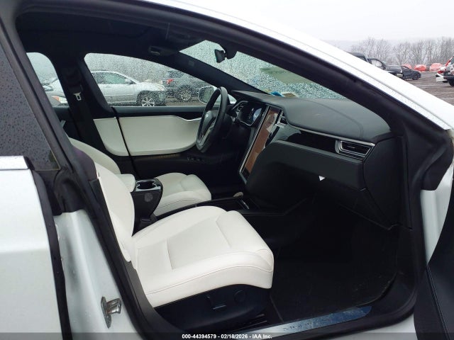 2018 TESLA MODEL S 5YJSA1E40JF244872 Photo 4
