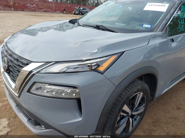 5N1AT3CA9MC796149 Nissan Rogue Sl Fwd