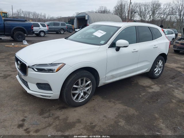 2021 VOLVO XC60 YV4102RK4M1700833 Photo 1