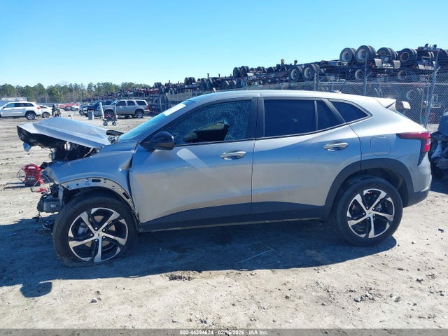 KL77LGE21RC072276 Chevrolet Trax Fwd 1rs