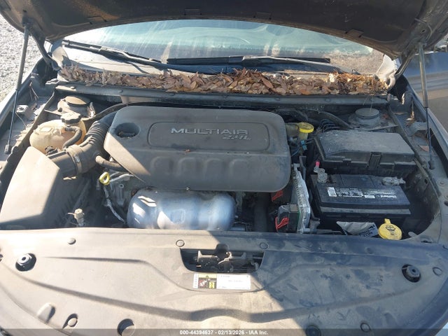 1C3CCCAB1GN142638 Chrysler 200 Limited/limited Platinum