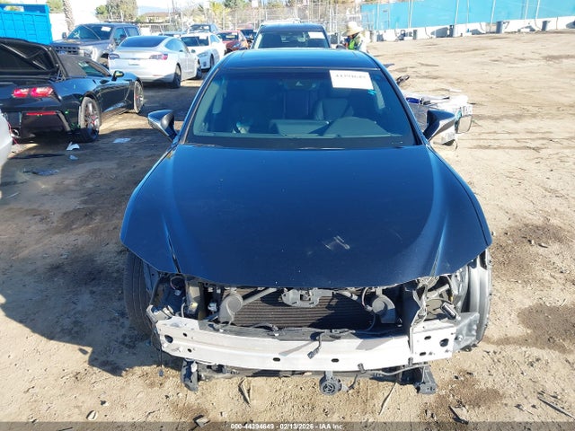 58ADA1C1XNU020673 Lexus ES 300H