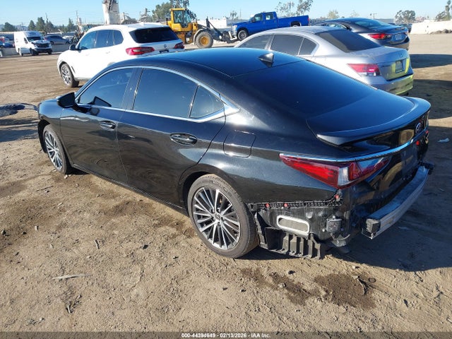58ADA1C1XNU020673 Lexus ES 300H