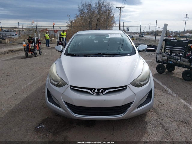 5NPDH4AE1GH681911 Hyundai ELANTRA SE