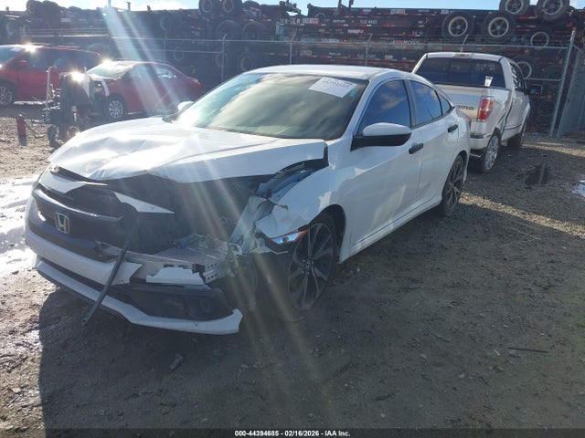 Honda Civic Sport 2019 2HGFC2F88KH606916 Image 2