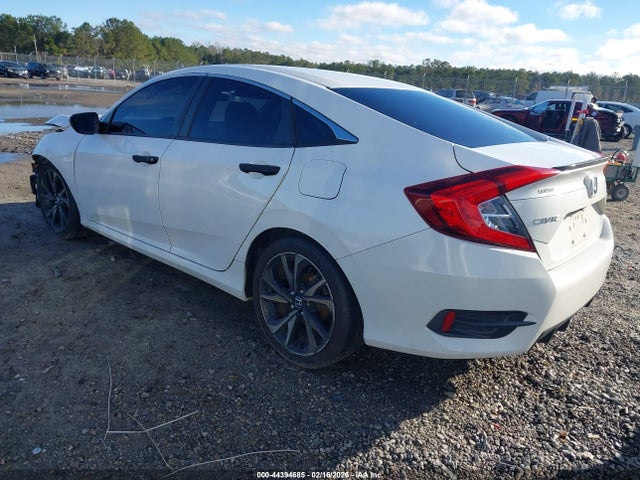 Honda Civic Sport 2019 2HGFC2F88KH606916 Image 3