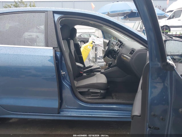 Volkswagen Jetta 1.4t S 2017 3VW2B7AJ2HM224668 Image 5