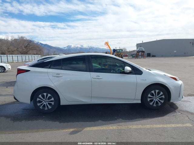 JTDL9RFU7K3005120 Toyota PRIUS XLE