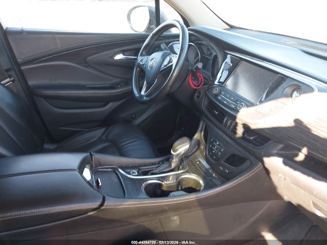 44394700 :رقم المزاد ، LRBFXDSA9HD216628 vin ، 2017 Buick Envision Essence مزاد بيع