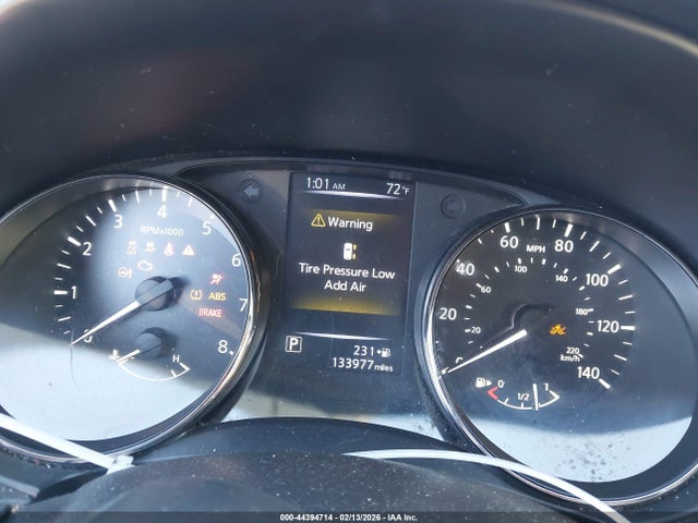 JN1BJ1CR9JW250831 Nissan Rogue Sport S