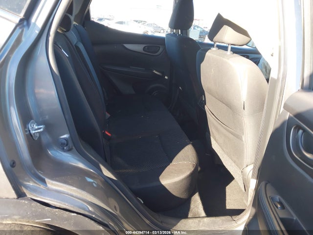 JN1BJ1CR9JW250831 Nissan Rogue Sport S