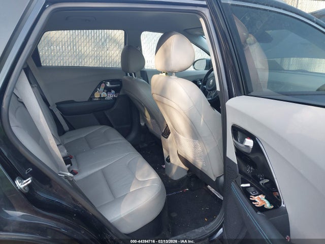 Продаж на аукціоні авто 2018 Kia Niro Plug-in Hybrid Ex Premium, vin: KNDCC3LD2J5186942, номер лоту: 44394716