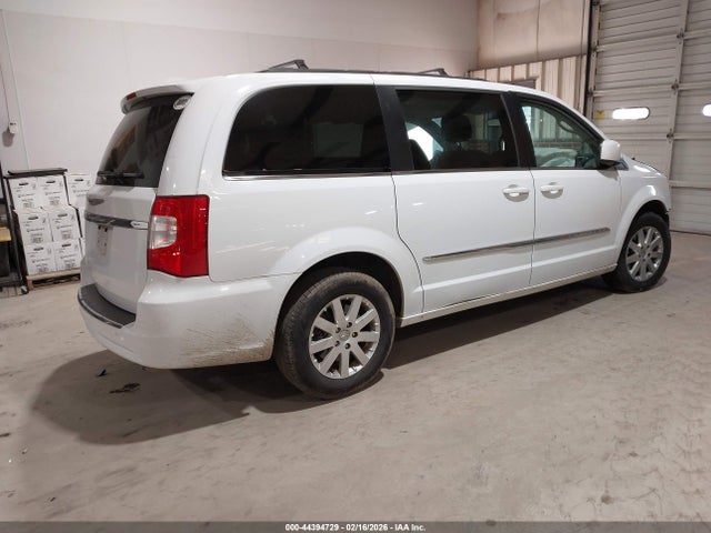 2016 CHRYSLER TOWN & COUNTRY 2C4RC1BG0GR214761 Photo 3