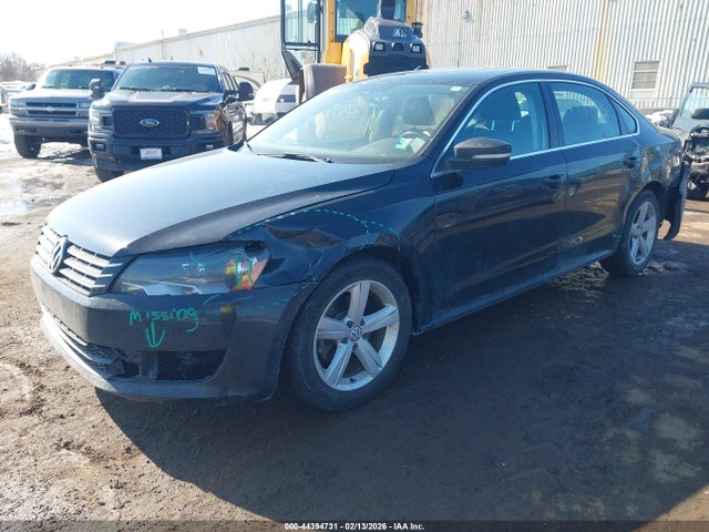 44394731 :رقم المزاد ، 1VWBH7A30DC081425 vin ، 2013 Volkswagen Passat 2.5l Se مزاد بيع