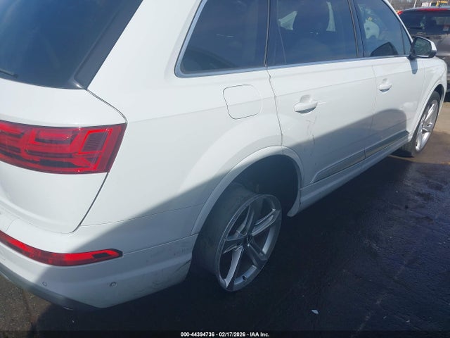 2019 AUDI Q7 WA1VAAF79KD011470 Photo 5