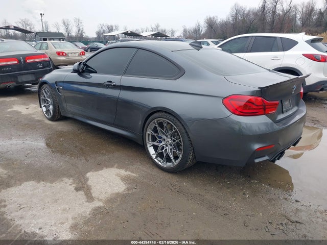 2018 BMW M4 WBS4Y9C50JAC87675 Photo 2