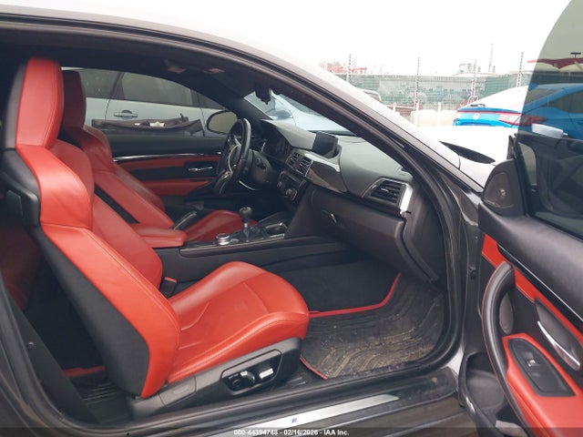 2018 BMW M4 WBS4Y9C50JAC87675 Photo 4