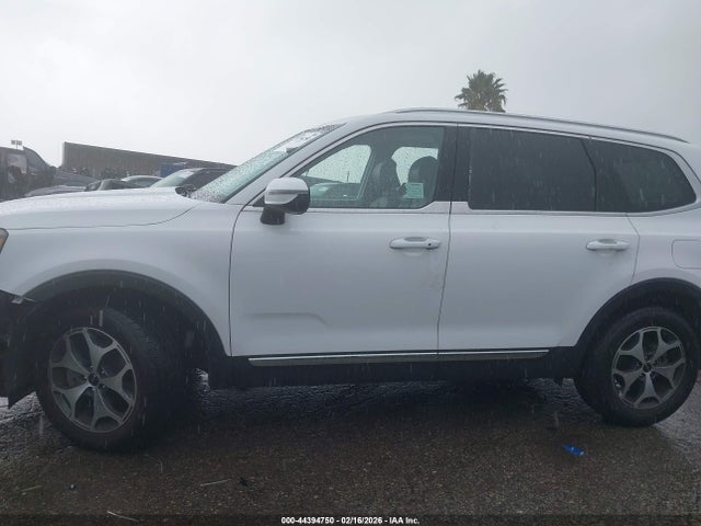5XYP34HC9NG220511 KIA Telluride Ex
