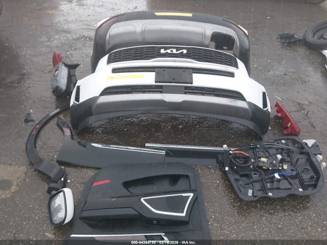 5XYP34HC9NG220511 KIA Telluride Ex