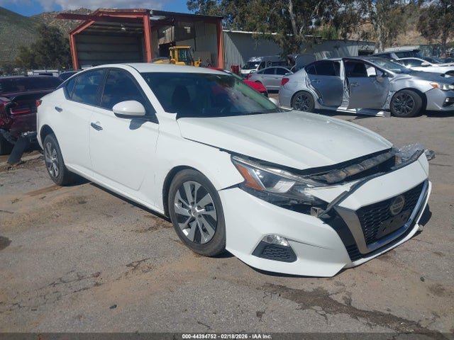 Nissan Altima 2.5 S 2019 1N4BL4BV6KC211601 zdjęcie główne