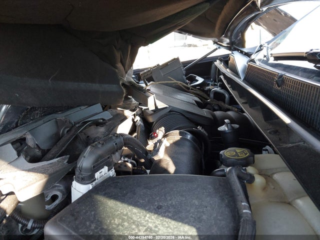 1GTUUDED1NZ633540 GMC Sierra 1500 4wd Short Box Slt