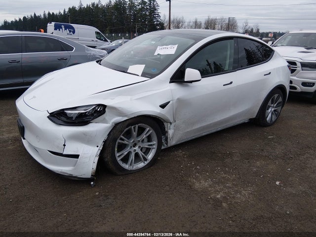 2022 TESLA MODEL Y 7SAYGDEE9NF504732 Photo 1