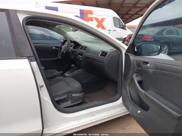 Volkswagen Jetta 2.0l S 2014 3VW2K7AJ3EM301527 Image 5