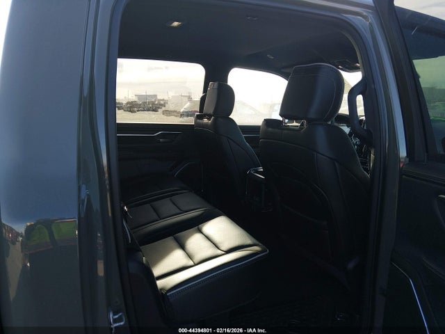 1C6SRFJPXTN249059 RAM 1500 Laramie 4x4 5&#039;7 Box