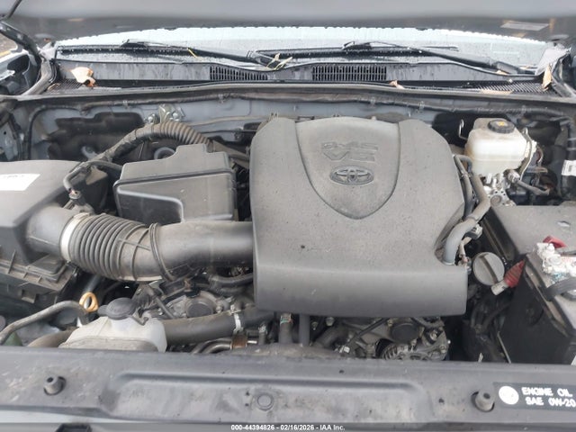 3TMCZ5AN0JM183957 Toyota Tacoma Trd Off Road