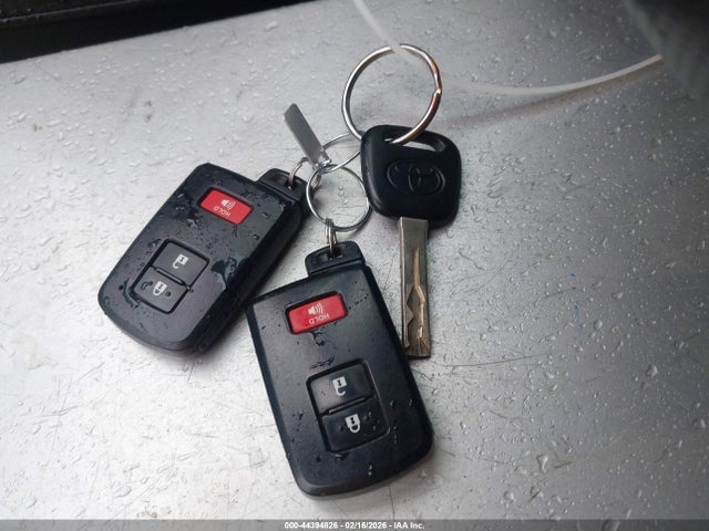 3TMCZ5AN0JM183957 Toyota Tacoma Trd Off Road