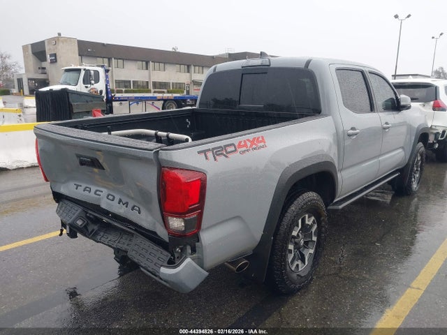 3TMCZ5AN0JM183957 Toyota Tacoma Trd Off Road