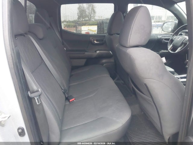 3TMCZ5AN0JM183957 Toyota Tacoma Trd Off Road