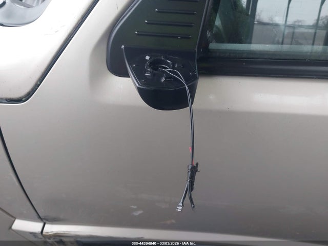 44394840 :رقم المزاد ، 1J4PP2GK6BW571855 vin ، 2011 Jeep Liberty Sport مزاد بيع