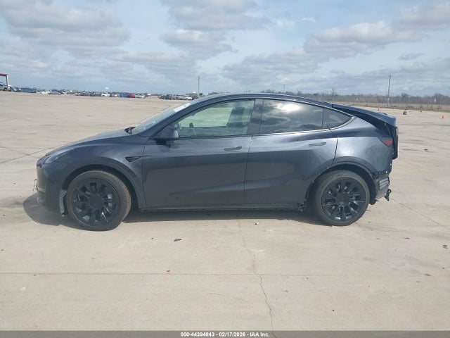 44394843 :رقم المزاد ، 7SAYGDED5SA354098 vin ، 2025 Tesla Model Y Long Range Dual Motor Rear-wheel Drive مزاد بيع