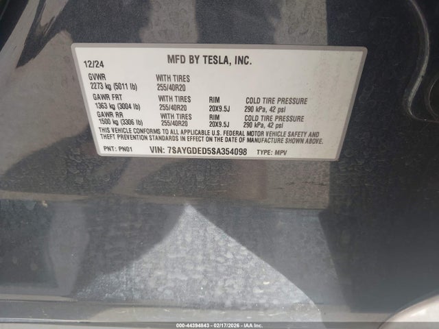 2025 TESLA MODEL Y 7SAYGDED5SA354098 Photo 8