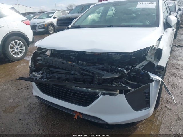 Продаж на аукціоні авто 2018 Hyundai Ioniq Hybrid Blue, vin: KMHC65LC8JU076229, номер лоту: 44394858