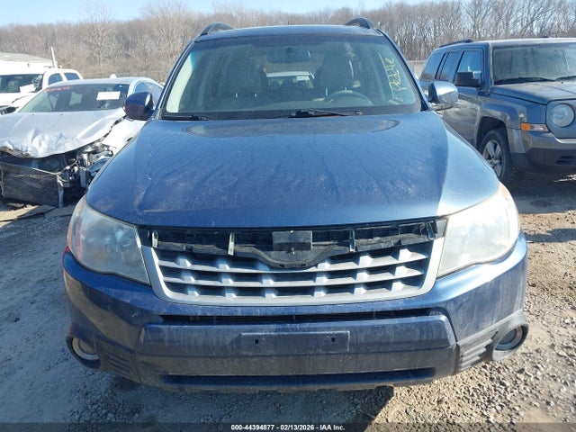 Продажа на аукционе авто 2013 Subaru Forester 2.5x Limited, vin: JF2SHAECXDH425678, номер лота: 44394877
