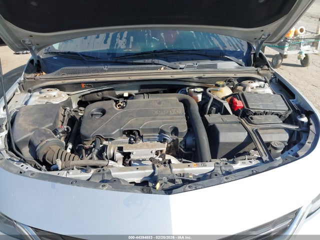 1G1ZD5ST3JF184289 Chevrolet MALIBU LT