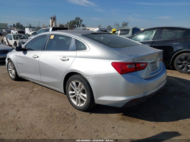 1G1ZD5ST3JF184289 Chevrolet MALIBU LT